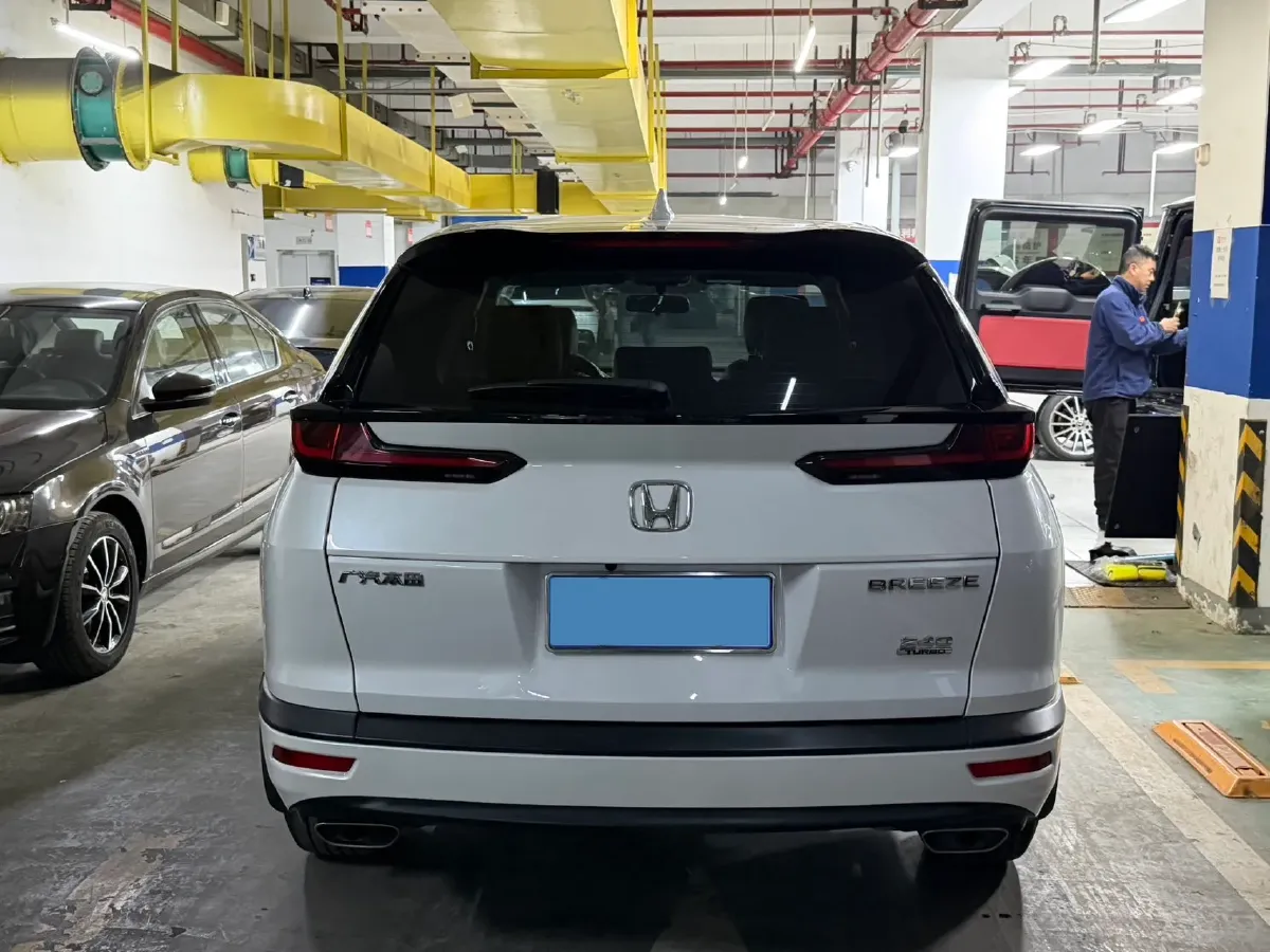 2021 Honda Breeze 1.5T 193HP L4 CVT,autocango,china used car exporter,china ev exporter,chinese used car exporter,chinese used ev exporter