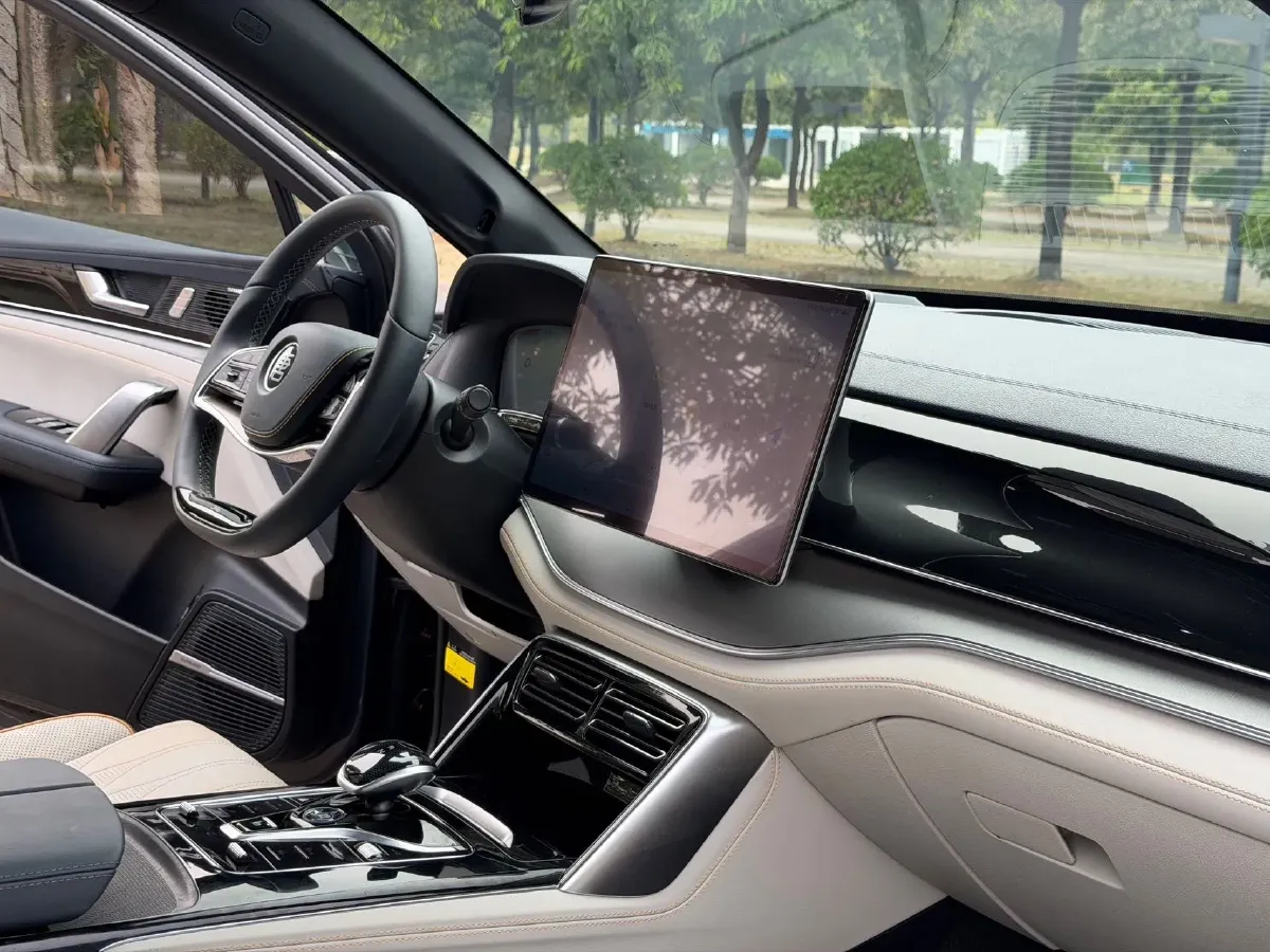 2022 Roewe iMAX8 BEV 90KWH,autocango,china used car exporter,china ev exporter,chinese used car exporter,chinese used ev exporter