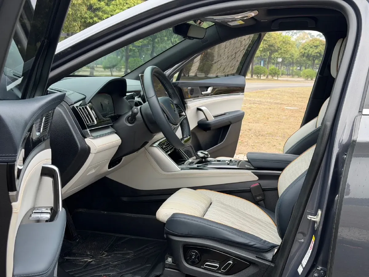 2022 Roewe iMAX8 BEV 90KWH,autocango,china used car exporter,china ev exporter,chinese used car exporter,chinese used ev exporter