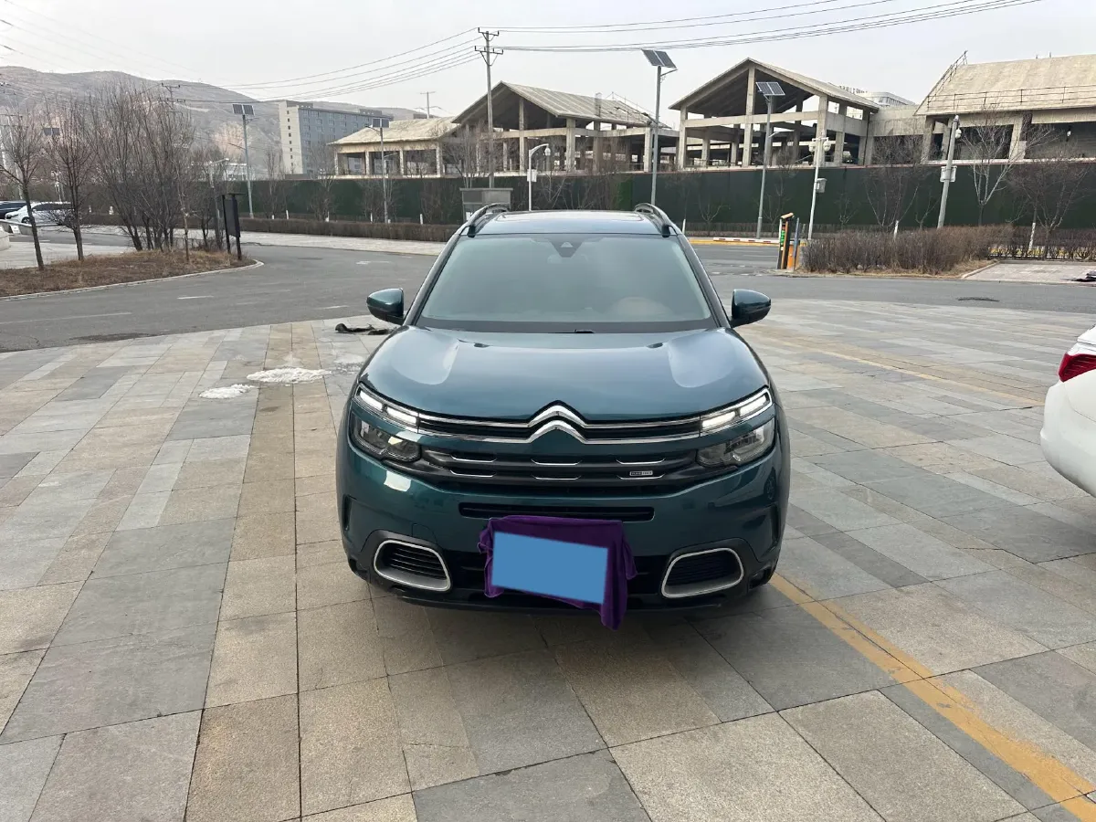 2017 Citroen C5 Aircross 1.8T 204HP L4 6AT,autocango,china used car exporter,china ev exporter,chinese used car exporter,chinese used ev exporter
