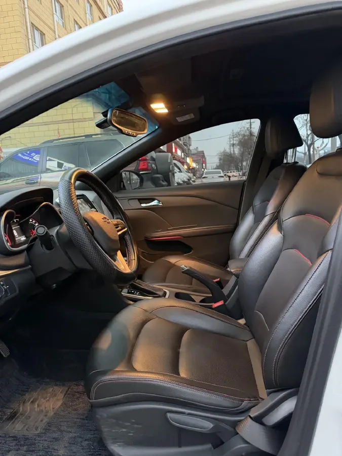 2019 Chevrolet Monza 1.3T 163HP L3 6AT,autocango,china used car exporter,china ev exporter,chinese used car exporter,chinese used ev exporter