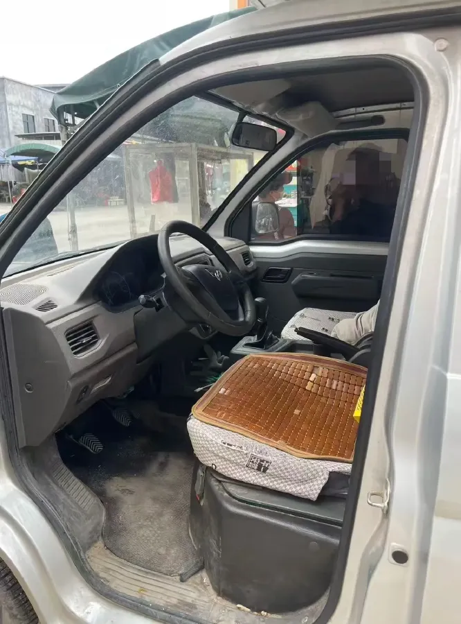2019 WuLing RongGuang New Truck 1.8L 133HP L4 5MT,autocango,china used car exporter,china ev exporter,chinese used car exporter,chinese used ev exporter