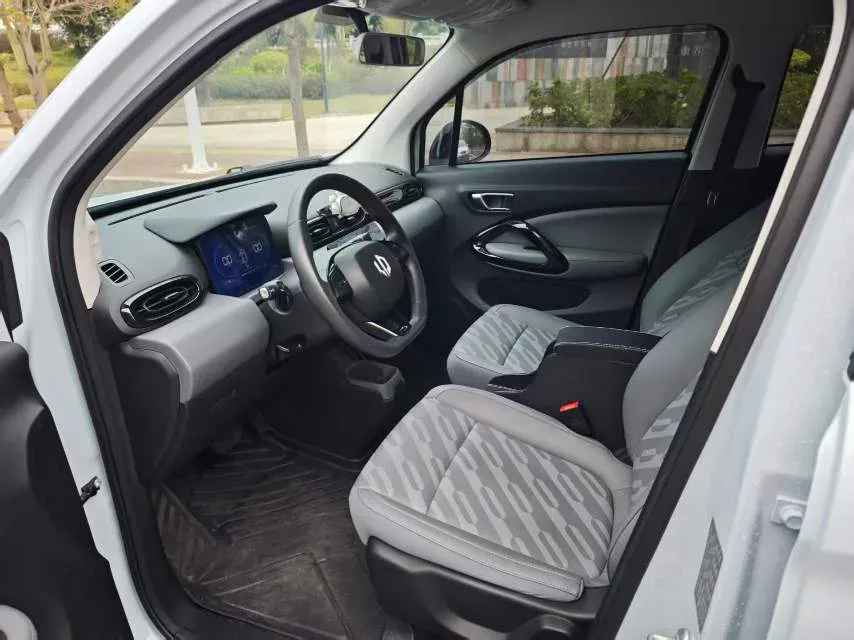 2024 Leapmotor T03 BEV 31.9KWH,autocango,china used car exporter,china ev exporter,chinese used car exporter,chinese used ev exporter