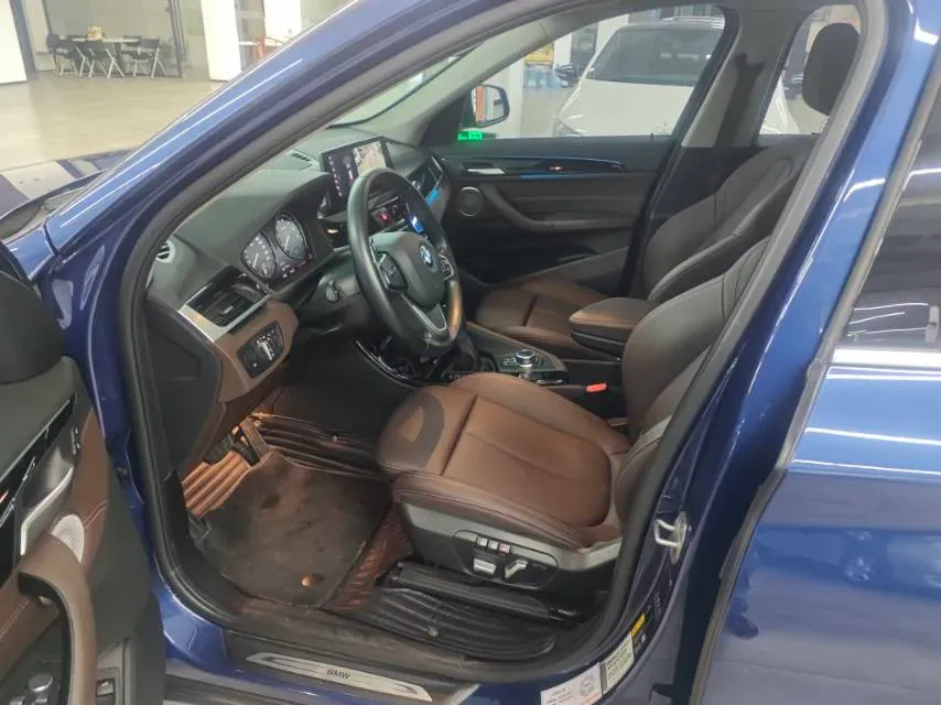 2021 BMW X1 2.0T 192HP L4 8AT,autocango,china used car exporter,china ev exporter,chinese used car exporter,chinese used ev exporter