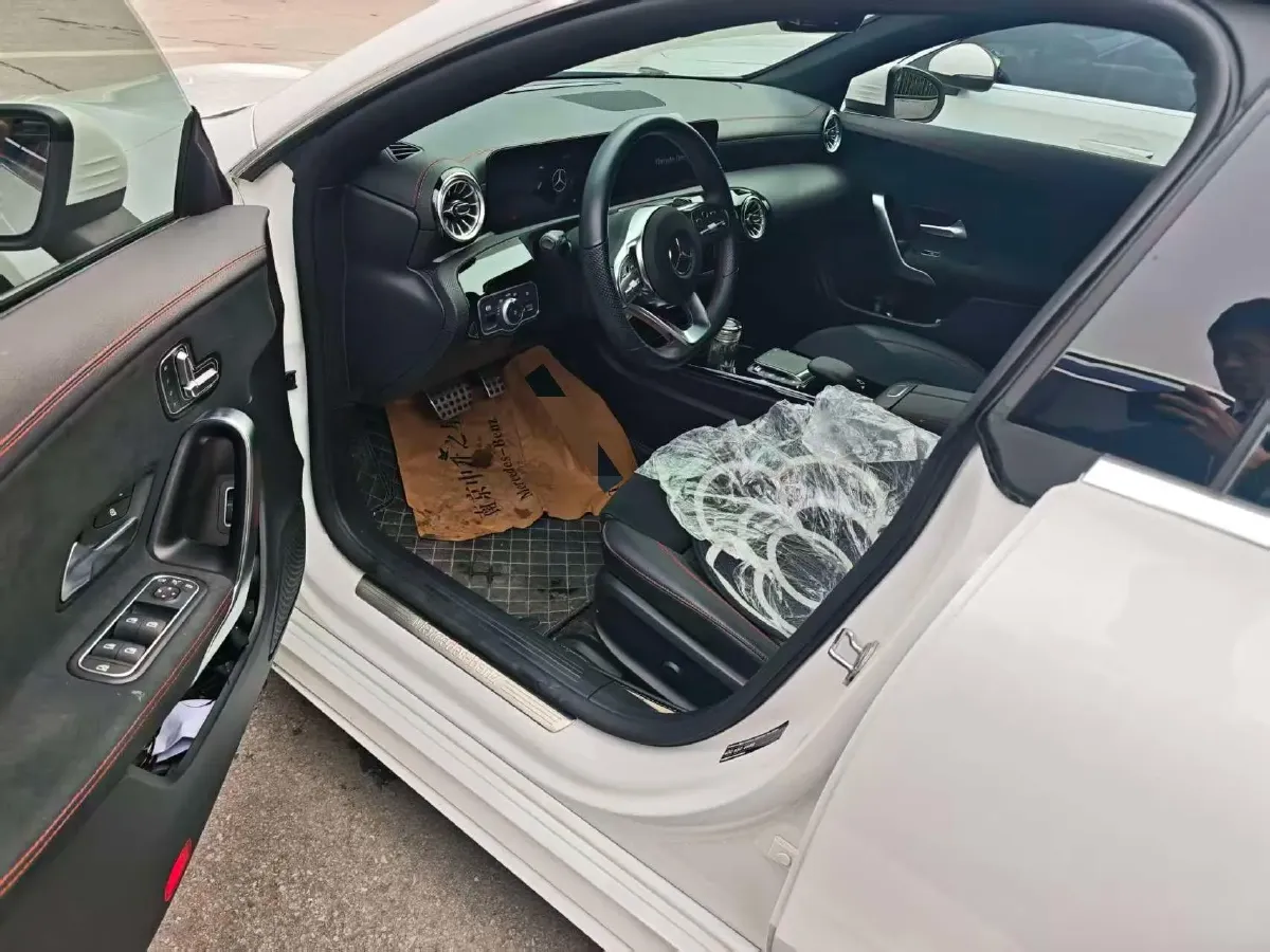 2022 Mercedes-Benz CLA Class 1.3T 163HP L4 7DCT,autocango,china used car exporter,china ev exporter,chinese used car exporter,chinese used ev exporter