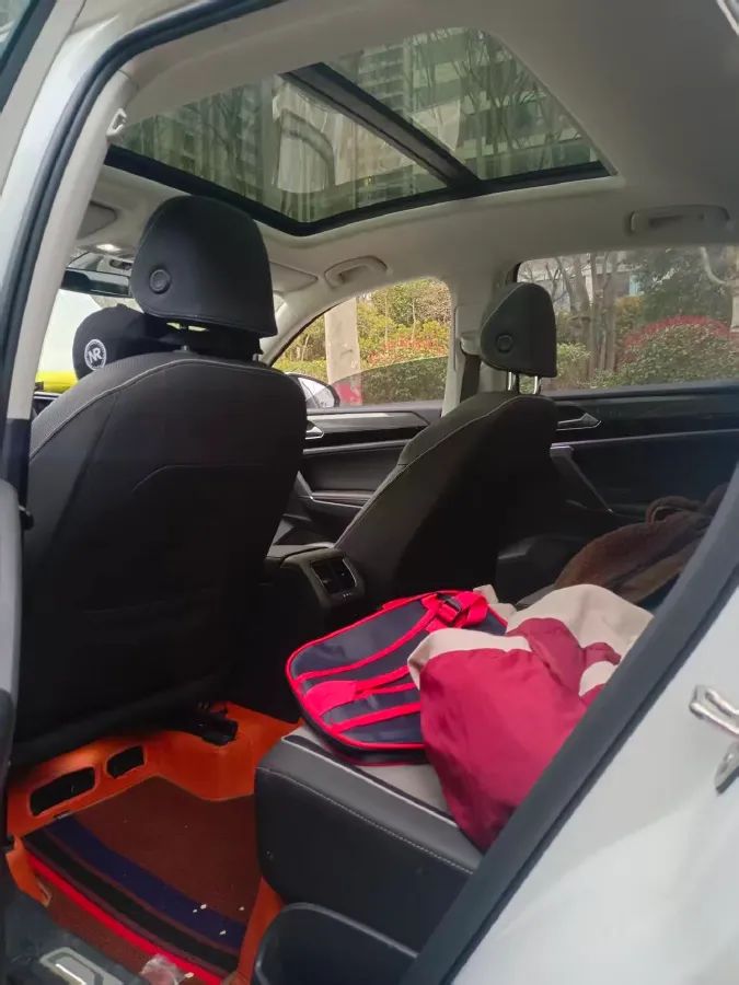 2020 Volkswagen Tayron X 2.0T 186HP L4 7DCT,autocango,china used car exporter,china ev exporter,chinese used car exporter,chinese used ev exporter