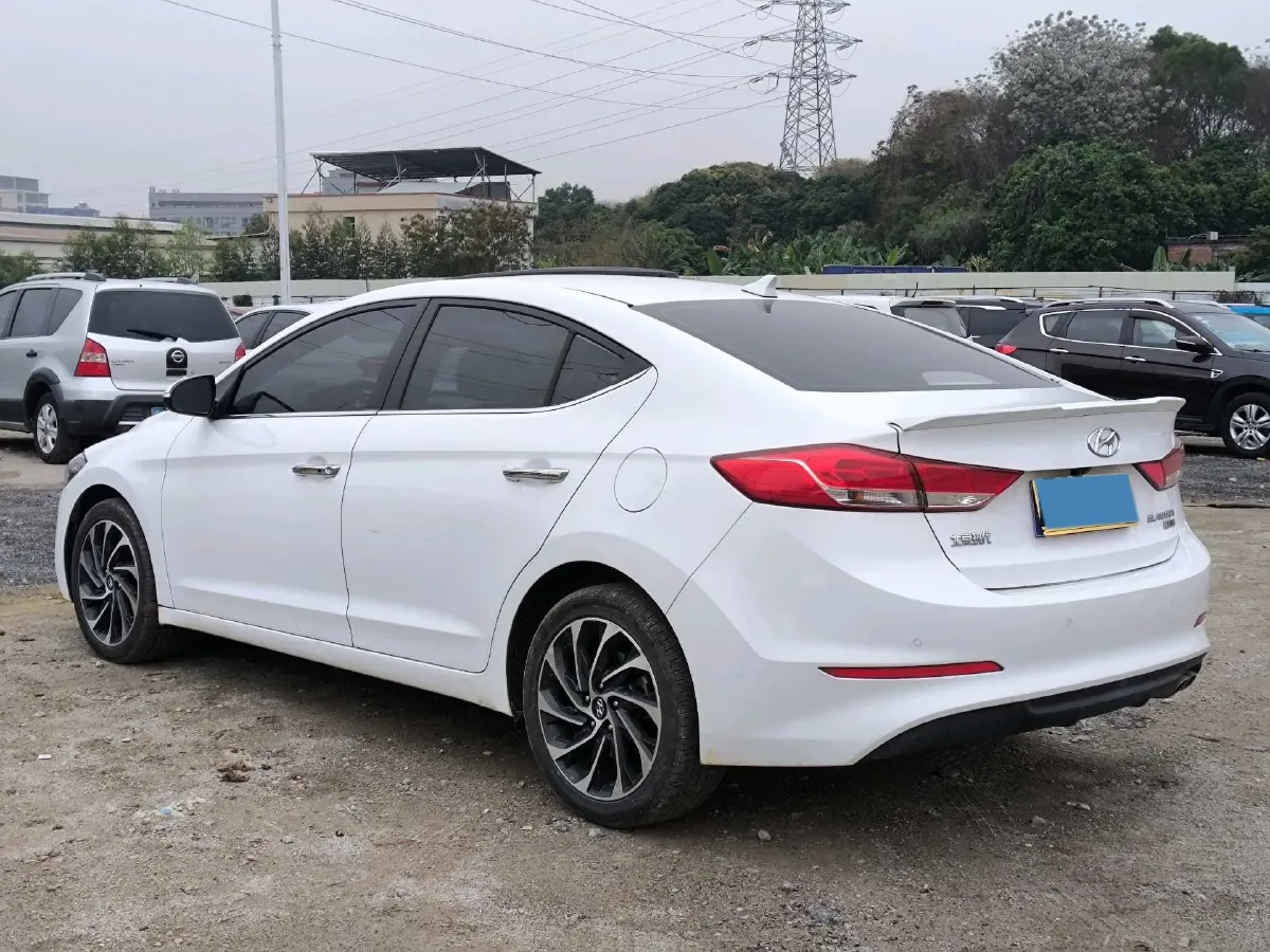 2019 Hyundai Elantra 1.4T 130HP L4 7DCT,autocango,china used car exporter,china ev exporter,chinese used car exporter,chinese used ev exporter