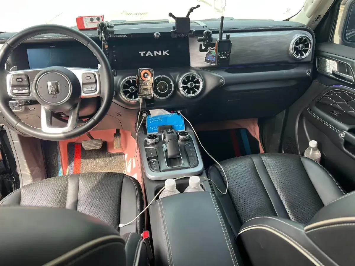 2021 Tank 300 2.0T 227HP L4 8AT,autocango,china used car exporter,china ev exporter,chinese used car exporter,chinese used ev exporter