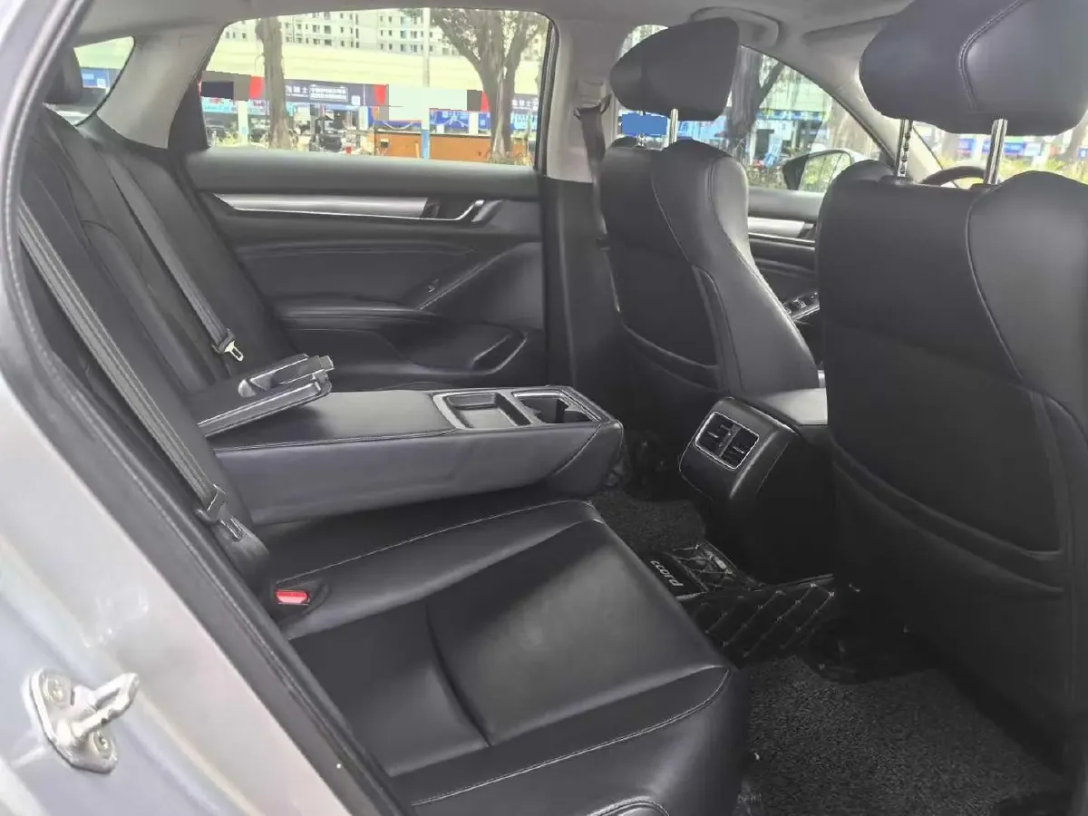 2018 Honda Accord 1.5T 194HP L4 CVT,autocango,china used car exporter,china ev exporter,chinese used car exporter,chinese used ev exporter