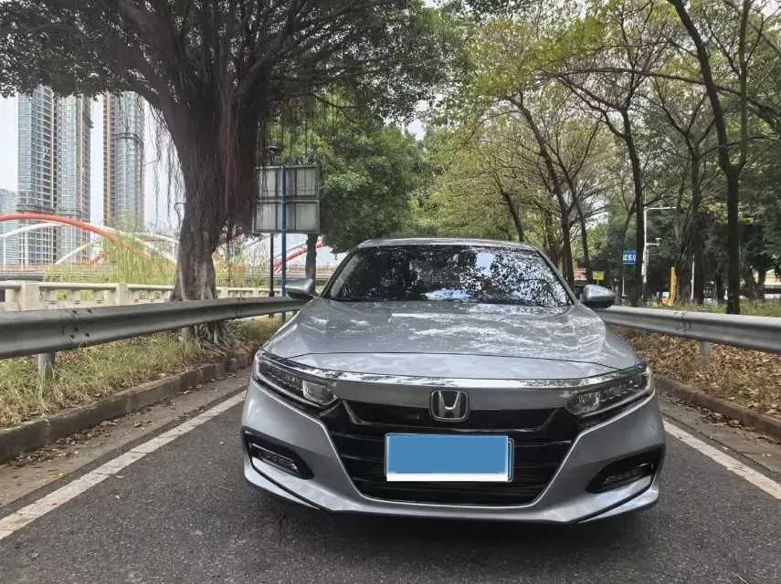 2018 Honda Accord 1.5T 194HP L4 CVT,autocango,china used car exporter,china ev exporter,chinese used car exporter,chinese used ev exporter