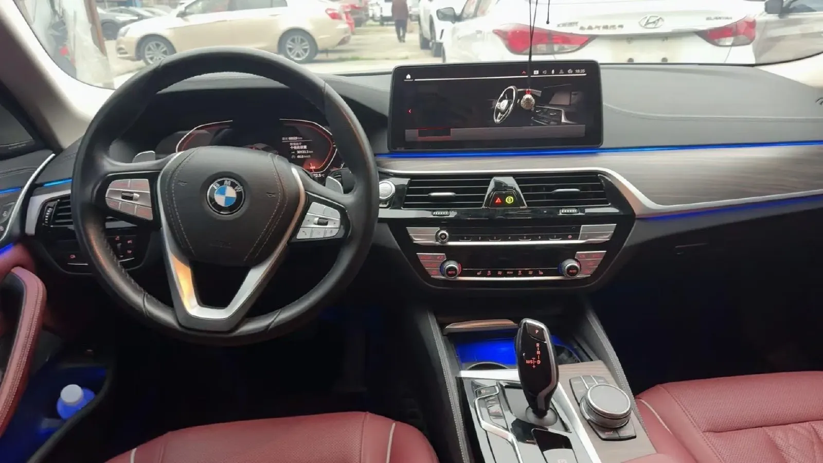 2023 BMW 5 Series 2.0T 245HP L4 8AT,autocango,china used car exporter,china ev exporter,chinese used car exporter,chinese used ev exporter