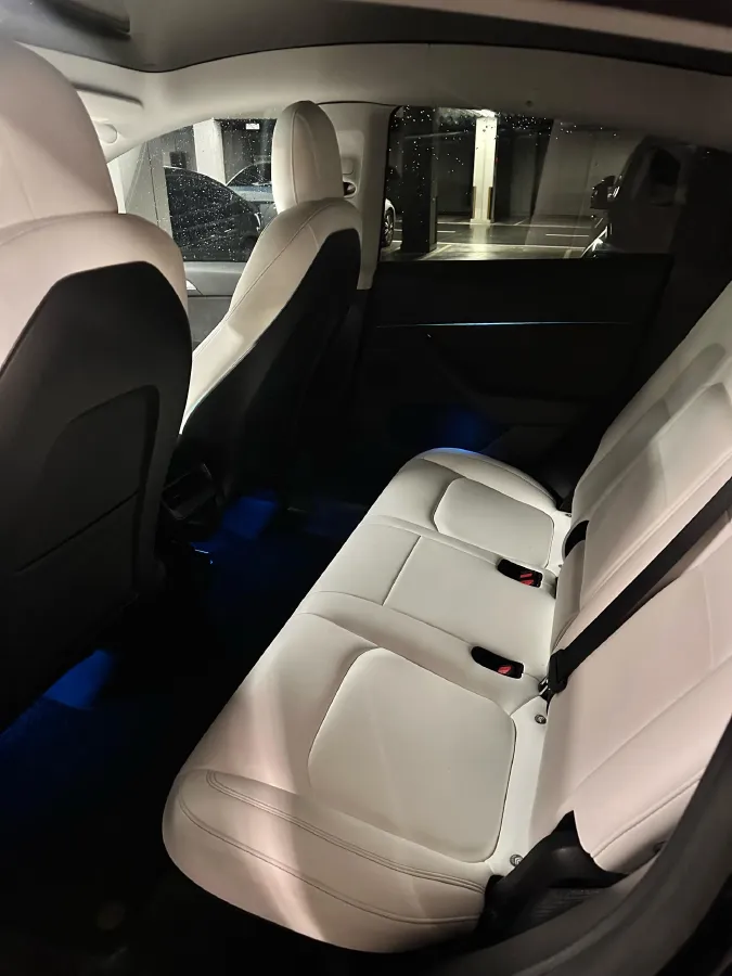 2021 MINI COUNTRYMAN 1.5T 136HP L3 8AT,autocango,china used car exporter,china ev exporter,chinese used car exporter,chinese used ev exporter