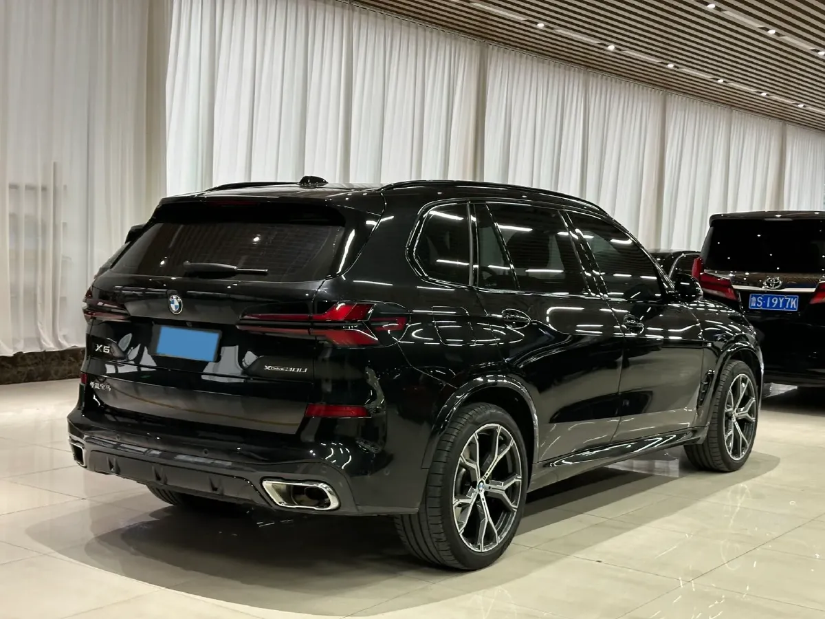 2023 BMW X5 2.0T 258HP L4 8AT,autocango,china used car exporter,china ev exporter,chinese used car exporter,chinese used ev exporter