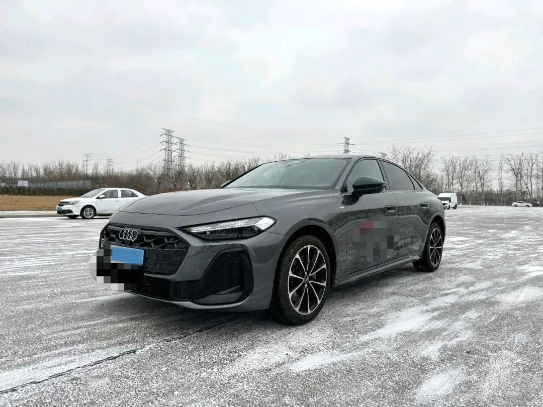 2026 Audi A5L 2.0T 204HP L4 7DCT,autocango,china used car exporter,china ev exporter,chinese used car exporter,chinese used ev exporter