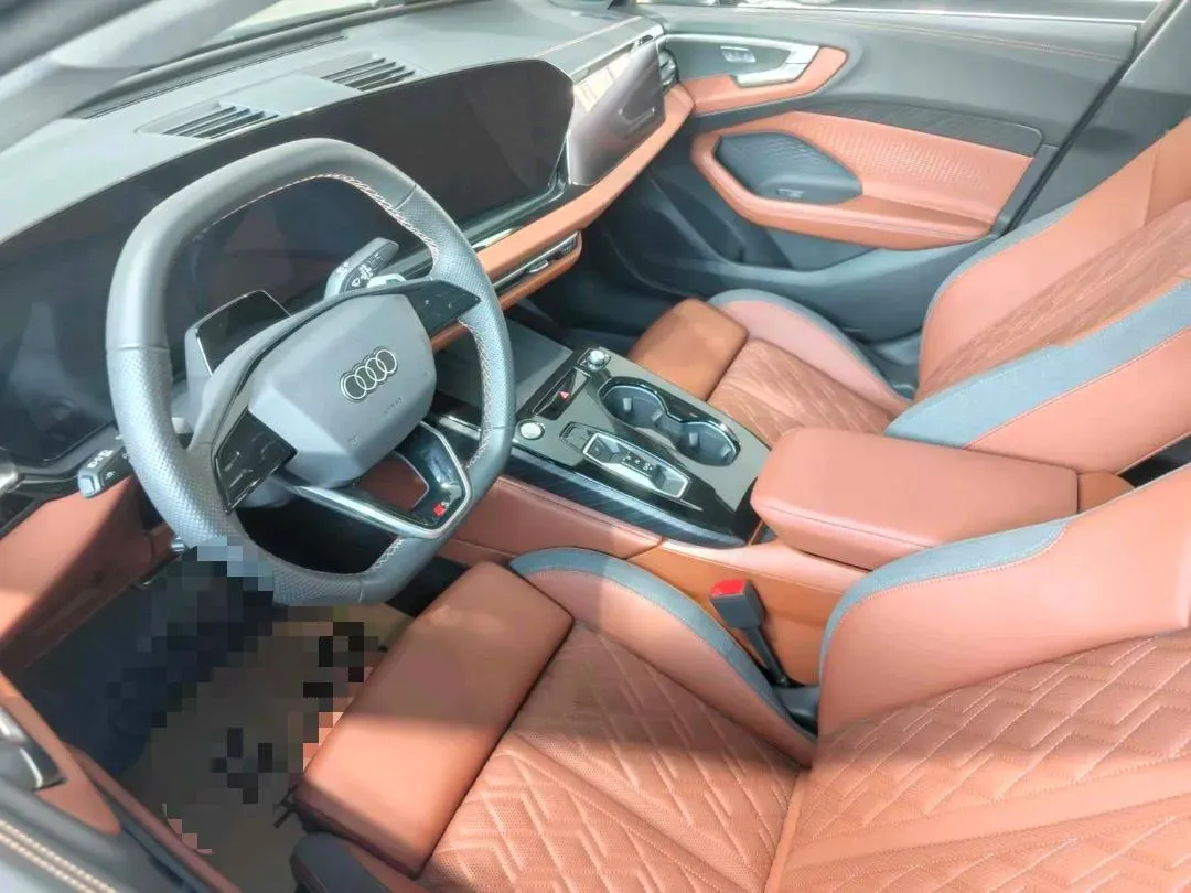 2026 Audi A5L 2.0T 204HP L4 7DCT,autocango,china used car exporter,china ev exporter,chinese used car exporter,chinese used ev exporter