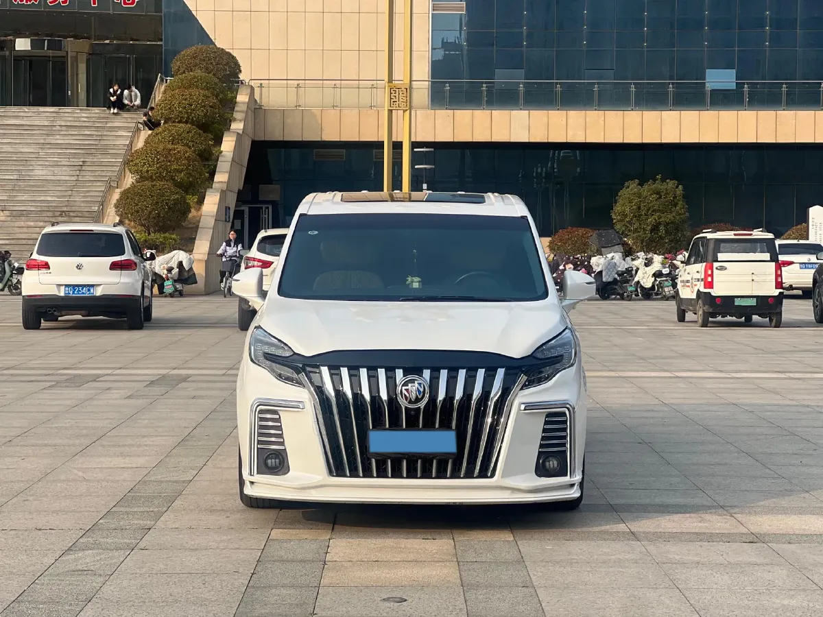 2020 Buick GL8 2.0T 237HP L4 9AT,autocango,china used car exporter,china ev exporter,chinese used car exporter,chinese used ev exporter
