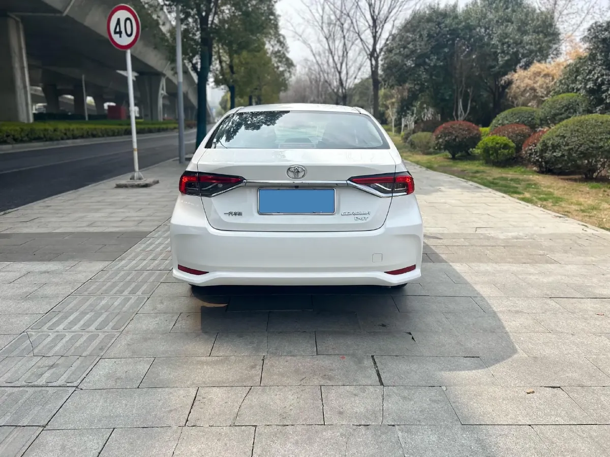 2021 Toyota Corolla 1.2T 116HP L4 CVT,autocango,china used car exporter,china ev exporter,chinese used car exporter,chinese used ev exporter