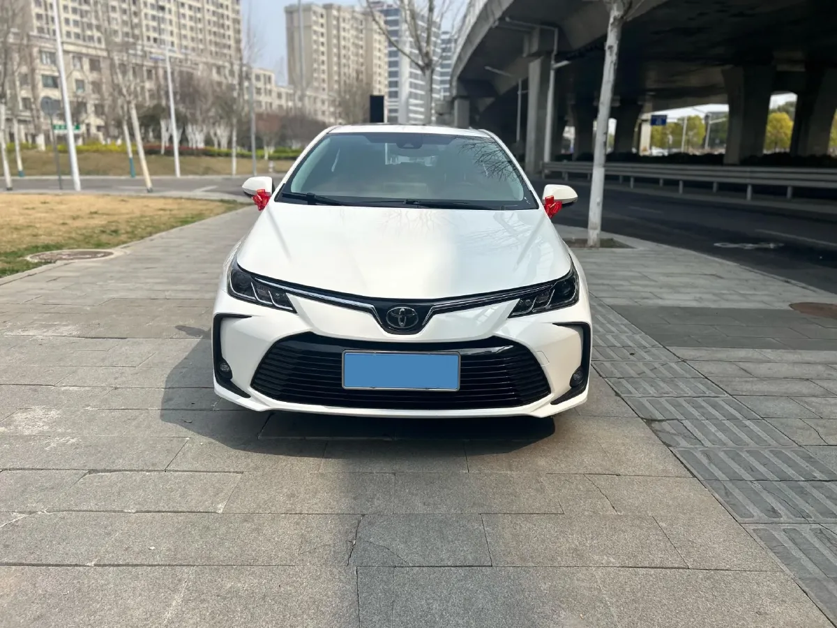 2021 Toyota Corolla 1.2T 116HP L4 CVT,autocango,china used car exporter,china ev exporter,chinese used car exporter,chinese used ev exporter