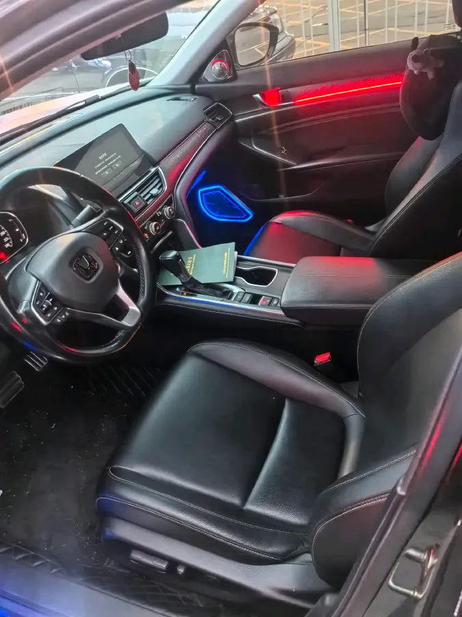 2022 Honda Accord 1.5T 194HP L4 CVT,autocango,china used car exporter,china ev exporter,chinese used car exporter,chinese used ev exporter