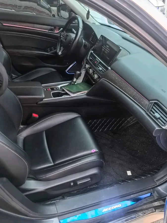 2022 Honda Accord 1.5T 194HP L4 CVT,autocango,china used car exporter,china ev exporter,chinese used car exporter,chinese used ev exporter