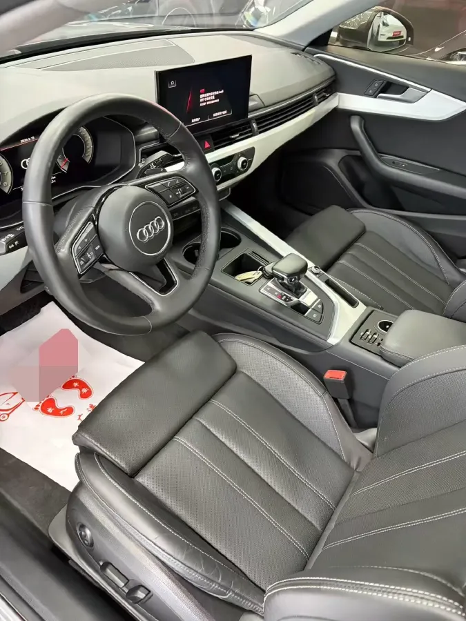 2022 Audi A4L 2.0T 190HP L4 7DCT,autocango,china used car exporter,china ev exporter,chinese used car exporter,chinese used ev exporter