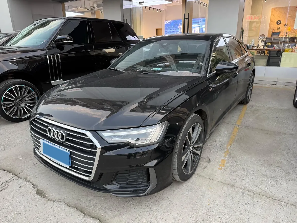 2021 Audi A6L 2.0T 190HP L4 7DCT,autocango,china used car exporter,china ev exporter,chinese used car exporter,chinese used ev exporter