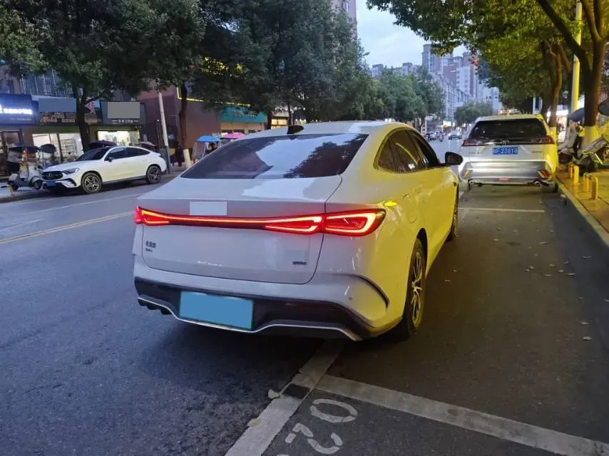 2025 BYD Seal06 1.5L 101HP L4 E-CVT PHEV 15.87KWH,autocango,china used car exporter,china ev exporter,chinese used car exporter,chinese used ev exporter