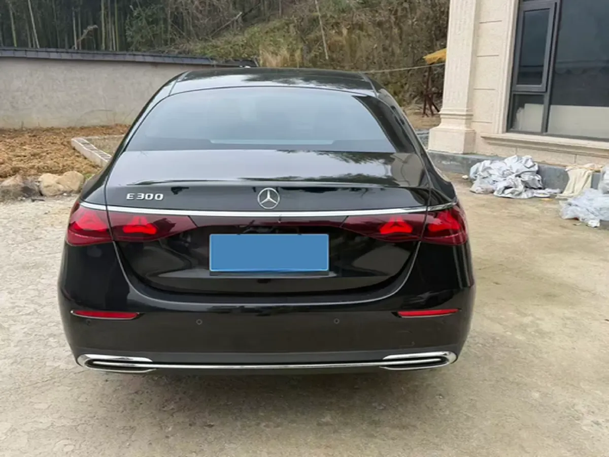2024 Mercedes-Benz E Class 2.0T 258HP L4 9AT,autocango,china used car exporter,china ev exporter,chinese used car exporter,chinese used ev exporter