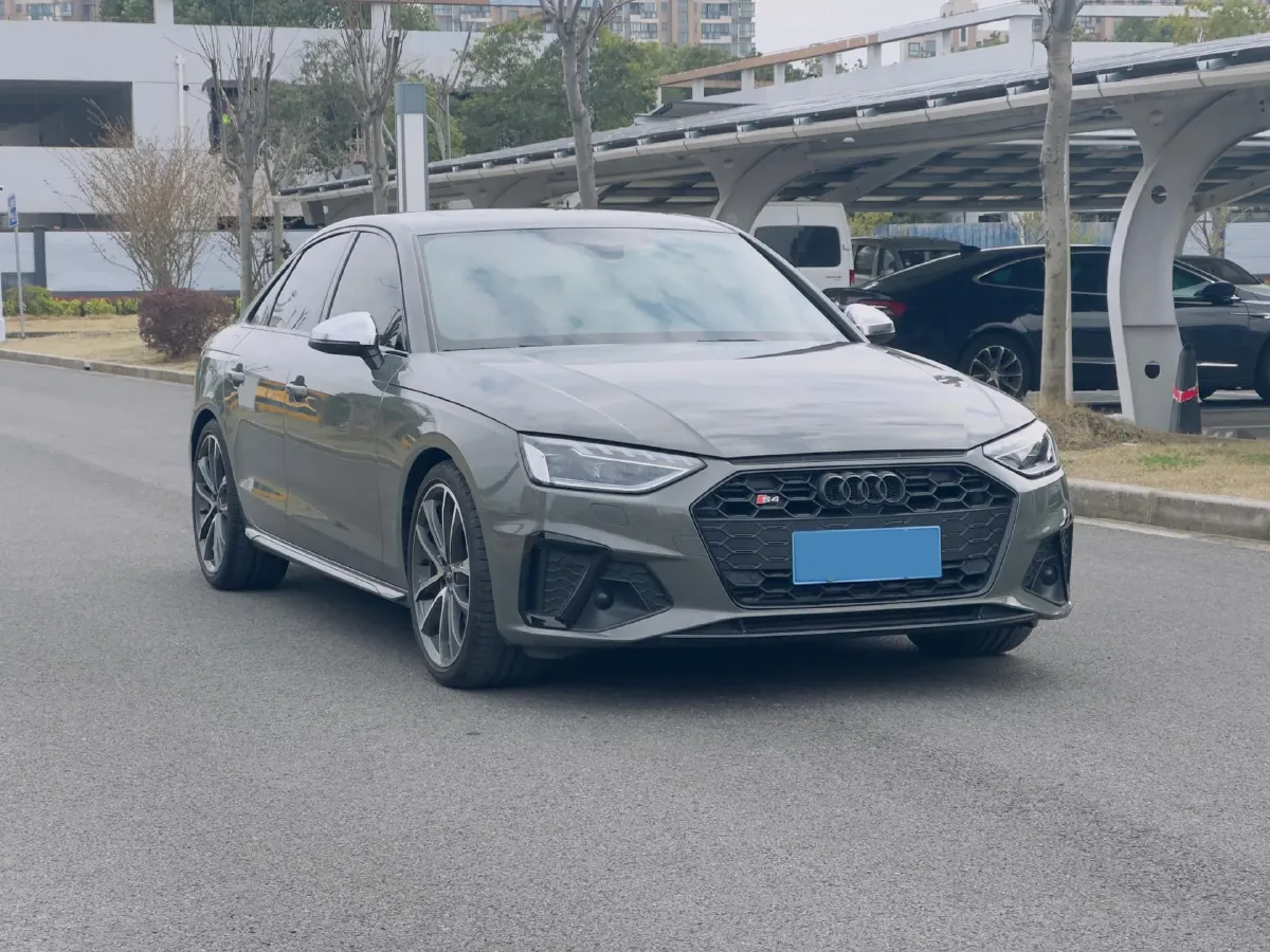 2024 Audi S4 3.0T 354HP V6 8AT,autocango,china used car exporter,china ev exporter,chinese used car exporter,chinese used ev exporter