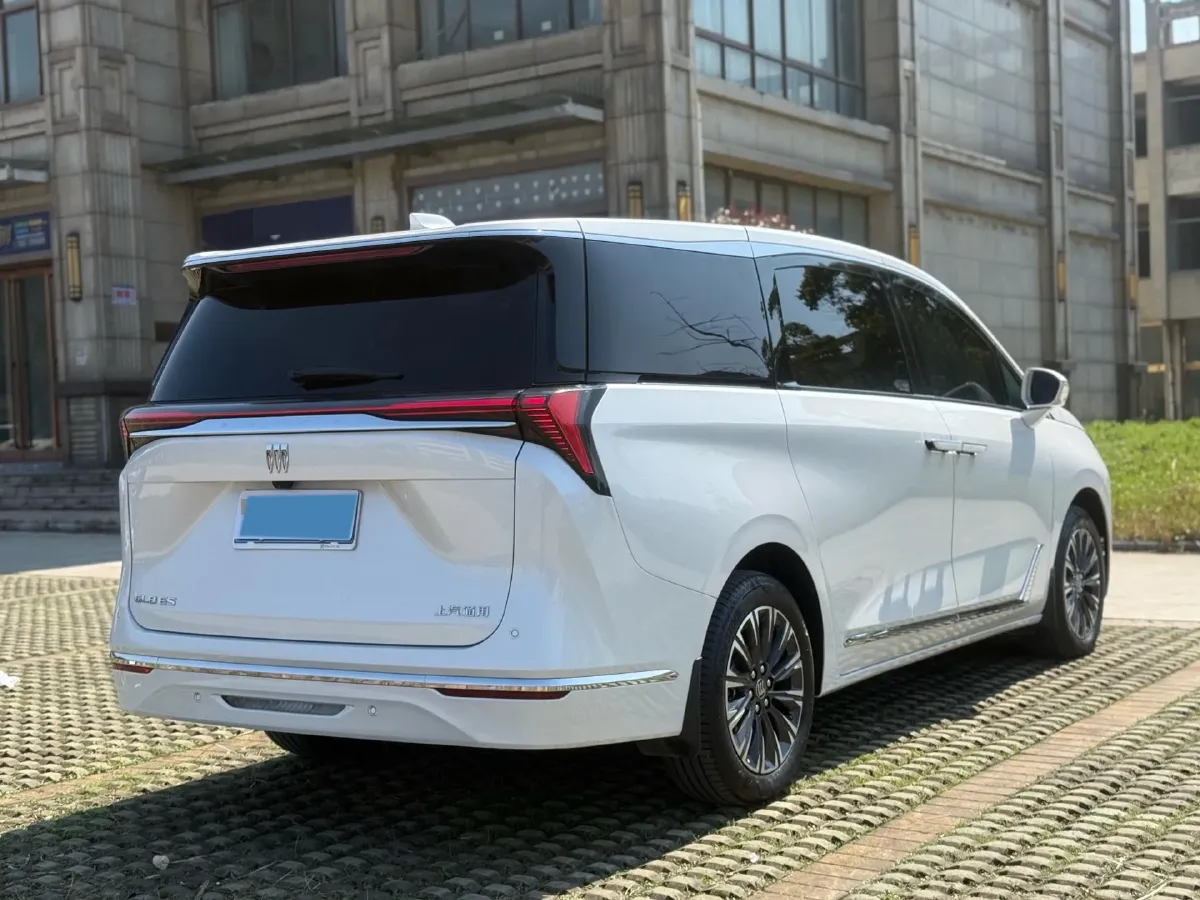 2025 Buick GL8 2.0T 237HP L4 9AT,autocango,china used car exporter,china ev exporter,chinese used car exporter,chinese used ev exporter