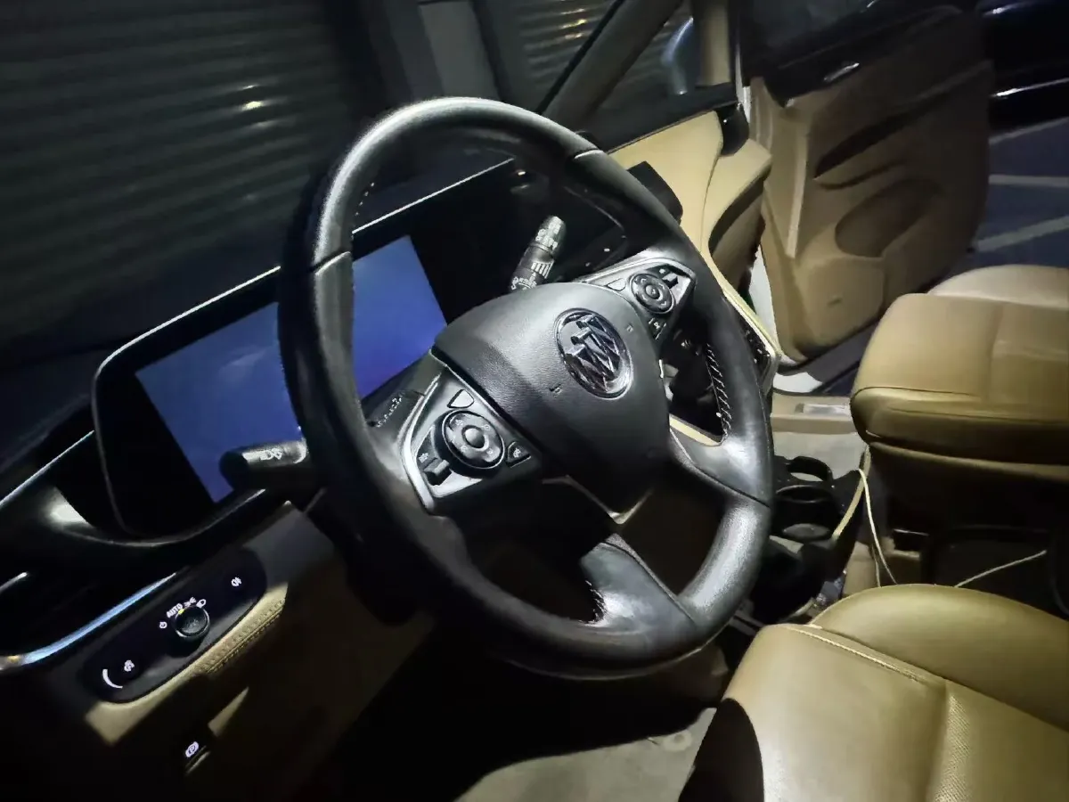 2021 Buick GL8 2.0T 237HP L4 9AT,autocango,china used car exporter,china ev exporter,chinese used car exporter,chinese used ev exporter