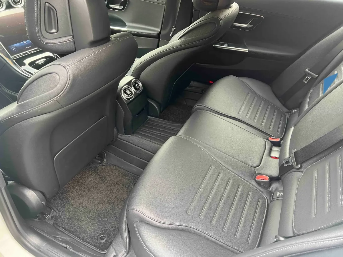 2022 Mercedes-Benz C Class 1.5T 204HP L4 9AT,autocango,china used car exporter,china ev exporter,chinese used car exporter,chinese used ev exporter