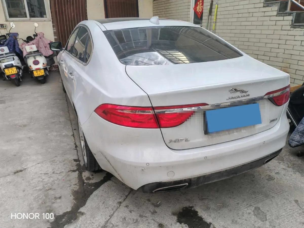 2018 Mercedes-Benz E Class 2.0T 184HP L4 9AT,autocango,china used car exporter,china ev exporter,chinese used car exporter,chinese used ev exporter