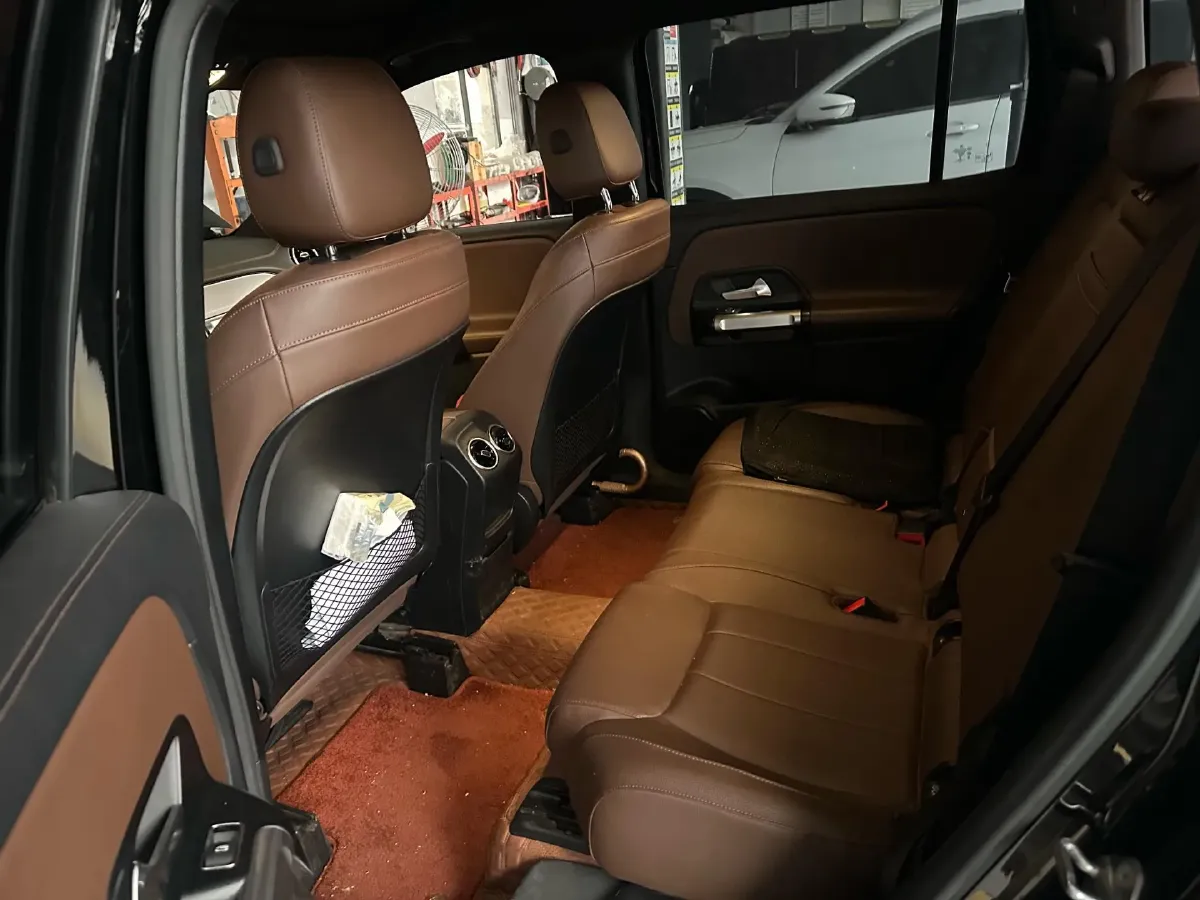 2020 Mercedes-Benz GLB Class 1.3T 136HP L4 7DCT,autocango,china used car exporter,china ev exporter,chinese used car exporter,chinese used ev exporter