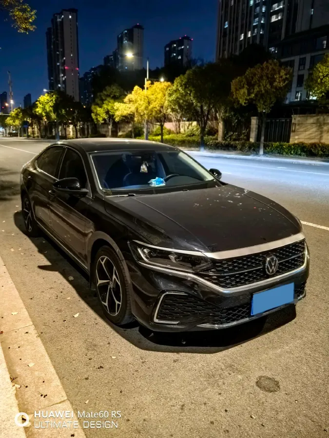 2024 Volkswagen Passat 2.0T 220HP L4 7DCT,autocango,china used car exporter,china ev exporter,chinese used car exporter,chinese used ev exporter