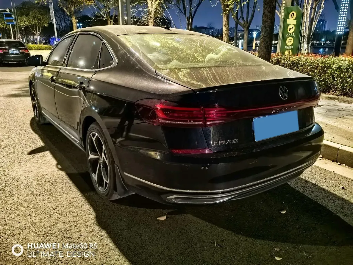 2024 Volkswagen Passat 2.0T 220HP L4 7DCT,autocango,china used car exporter,china ev exporter,chinese used car exporter,chinese used ev exporter