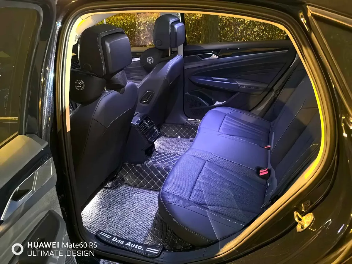 2024 Volkswagen Passat 2.0T 220HP L4 7DCT,autocango,china used car exporter,china ev exporter,chinese used car exporter,chinese used ev exporter