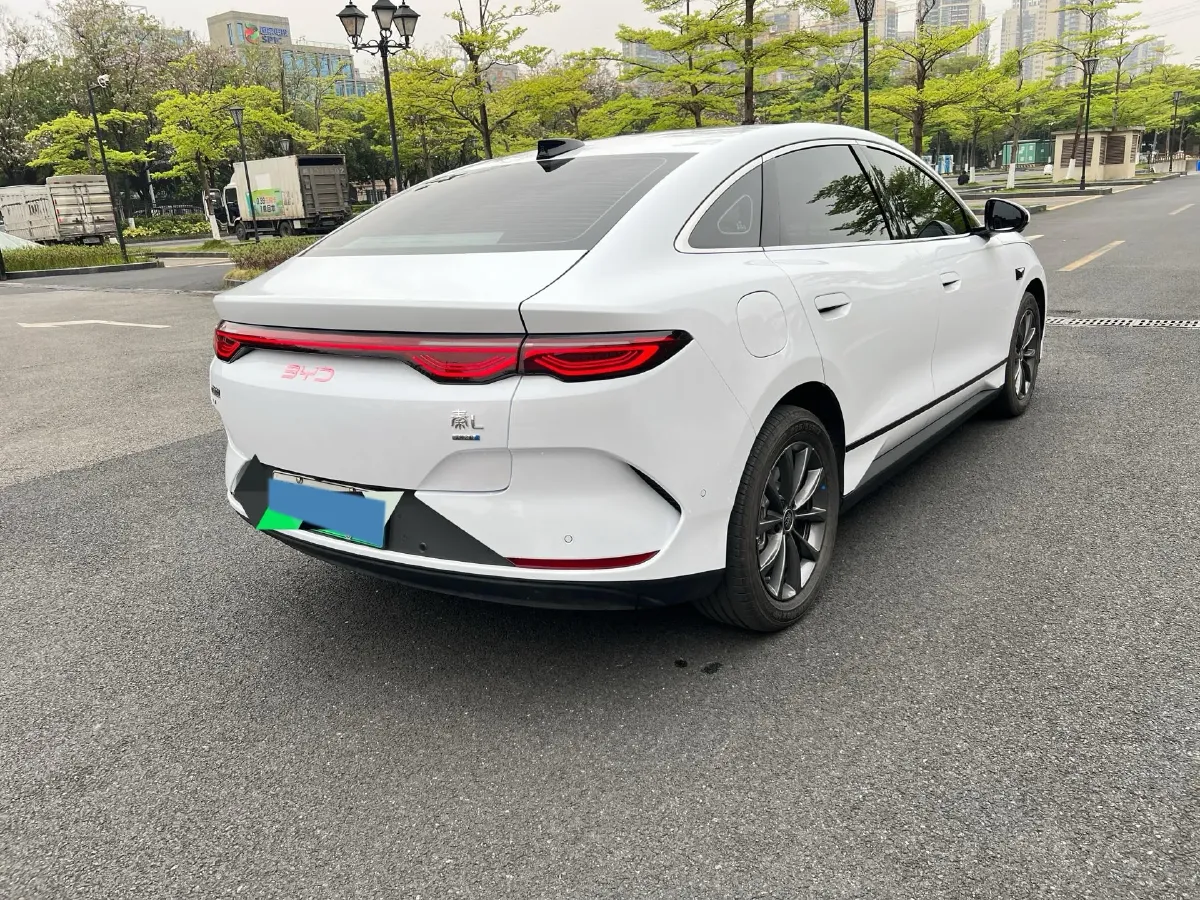 2025 BYD QinL BEV,autocango,china used car exporter,china ev exporter,chinese used car exporter,chinese used ev exporter
