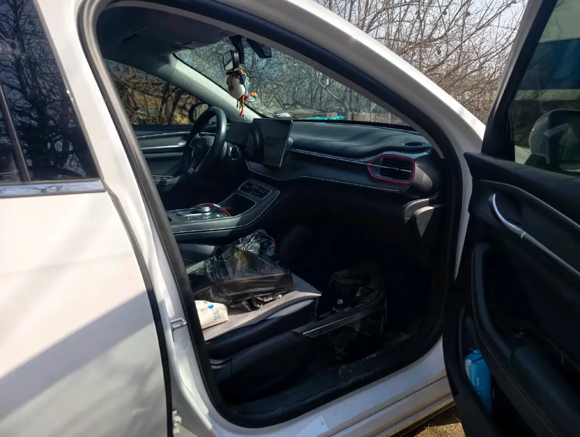 2022 Roewe RX5 MAX 1.5T 181HP L4 6AT,autocango,china used car exporter,china ev exporter,chinese used car exporter,chinese used ev exporter