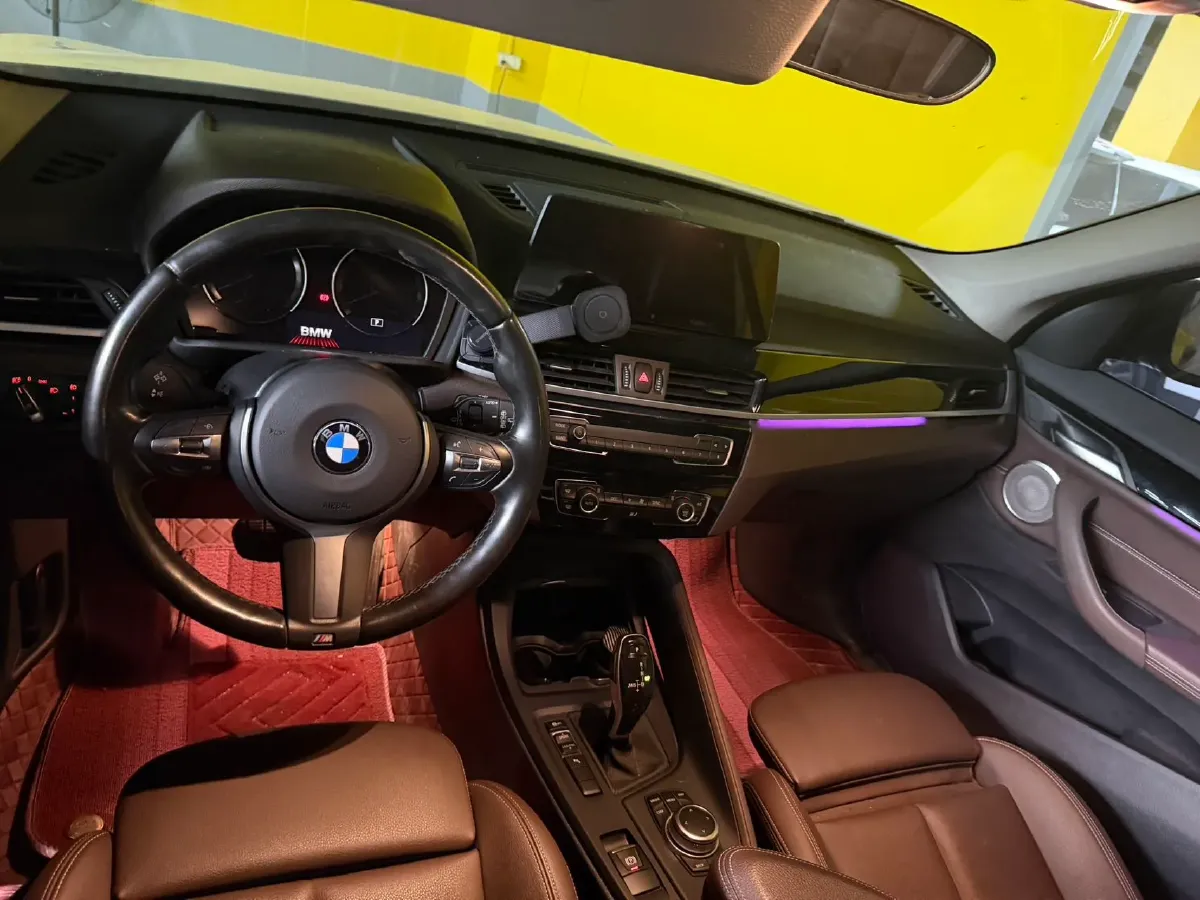 2022 BMW X1 2.0T 192HP L4 7DCT,autocango,china used car exporter,china ev exporter,chinese used car exporter,chinese used ev exporter