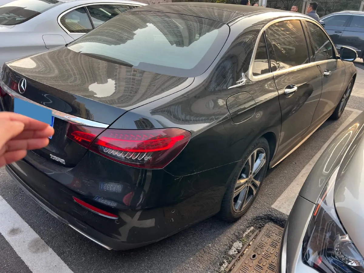 2021 Mercedes-Benz E Class 1.5T 184HP L4 9AT,autocango,china used car exporter,china ev exporter,chinese used car exporter,chinese used ev exporter