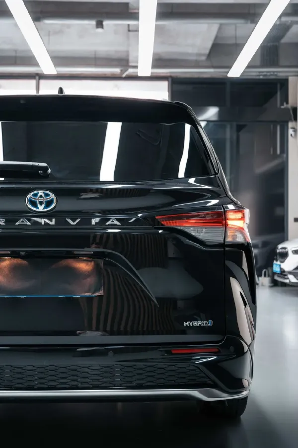 2024 Toyota Granvia 2.5L 189HP L4 E-CVT Hybrid,autocango,china used car exporter,china ev exporter,chinese used car exporter,chinese used ev exporter