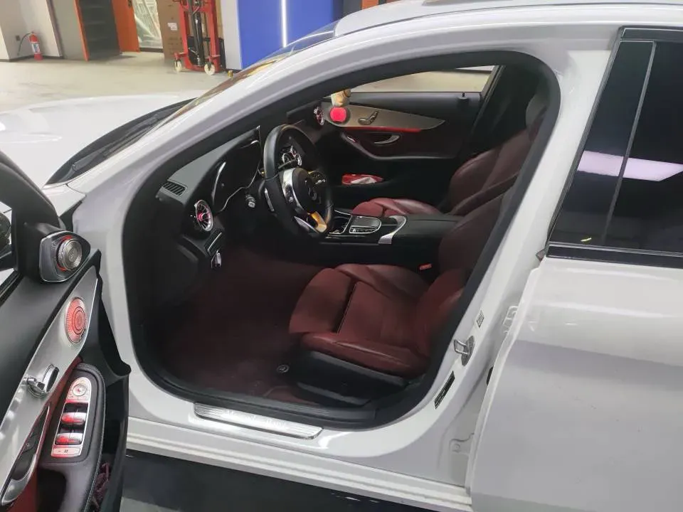 2021 Mercedes-Benz C Class 1.5T 184HP L4 9AT,autocango,china used car exporter,china ev exporter,chinese used car exporter,chinese used ev exporter