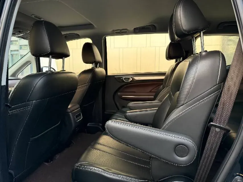 2021 GAC Trumpchi M6 1.5T 169HP L4 7DCT,autocango,china used car exporter,china ev exporter,chinese used car exporter,chinese used ev exporter