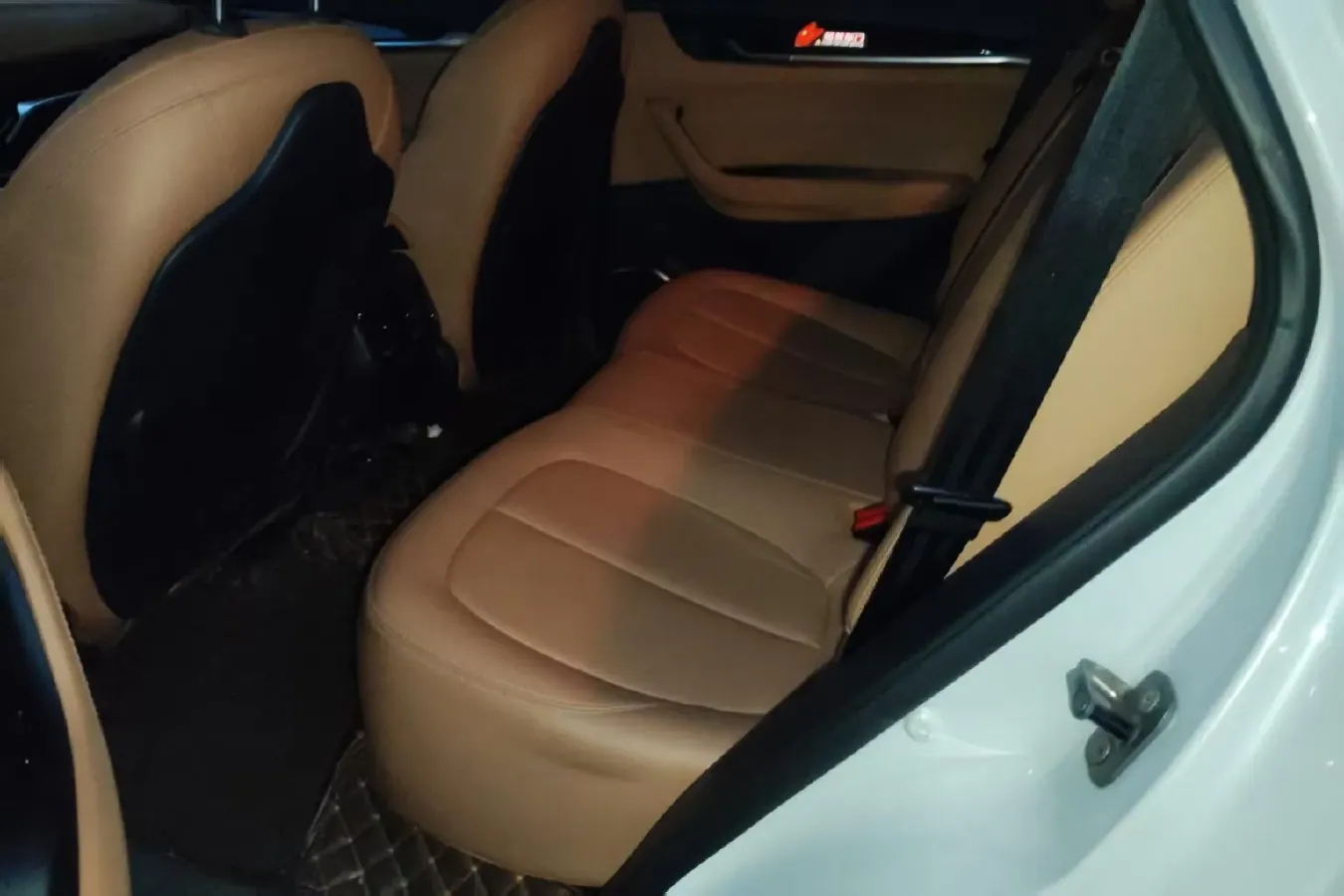 2018 Brilliance Auto V7 1.6T 204HP L4 7DCT,autocango,china used car exporter,china ev exporter,chinese used car exporter,chinese used ev exporter