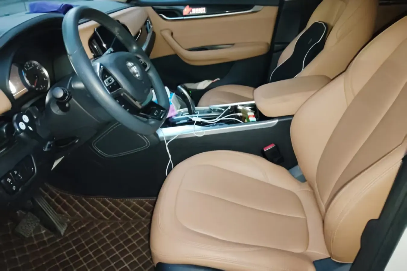 2018 Brilliance Auto V7 1.6T 204HP L4 7DCT,autocango,china used car exporter,china ev exporter,chinese used car exporter,chinese used ev exporter