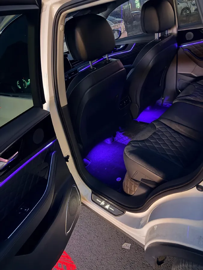 2019 HongQi HS5 2.0T 224HP L4 6AT,autocango,china used car exporter,china ev exporter,chinese used car exporter,chinese used ev exporter