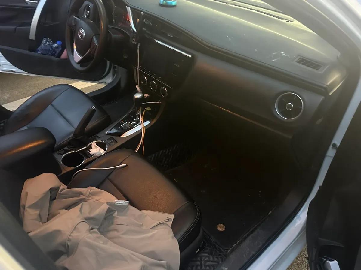 2017 Toyota Corolla 1.2T 116HP L4 CVT,autocango,china used car exporter,china ev exporter,chinese used car exporter,chinese used ev exporter