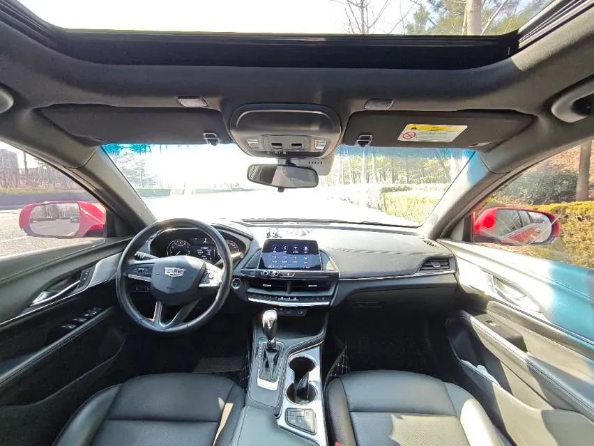 2022 Cadillac CT4 2.0T 237HP L4 8AT,autocango,china used car exporter,china ev exporter,chinese used car exporter,chinese used ev exporter