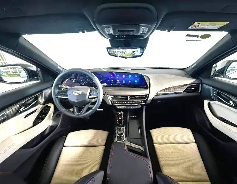 2025 Cadillac CT5 2.0T 237HP L4 10AT,autocango,china used car exporter,china ev exporter,chinese used car exporter,chinese used ev exporter
